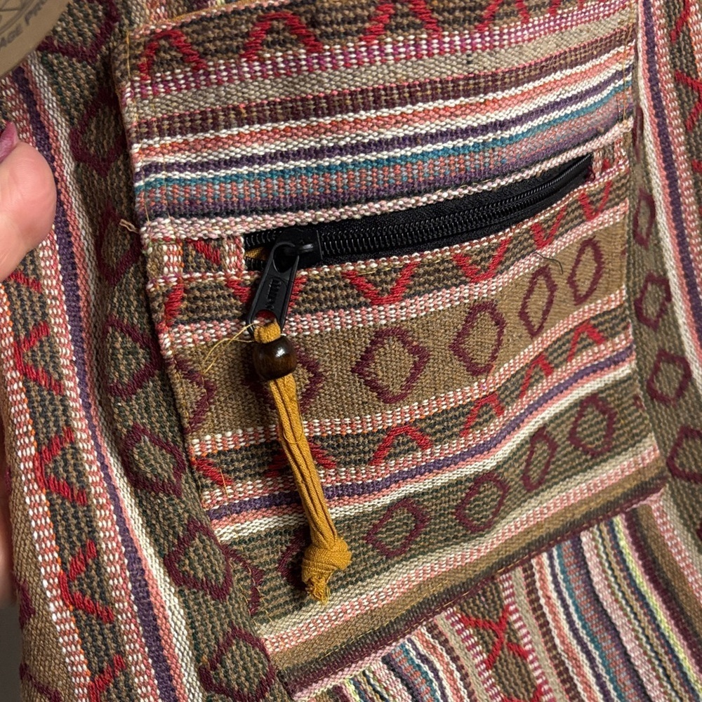 Colorful Striped Shoulder Bag - Picture 5 of 7